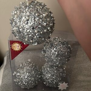 Silver Glitter Ornament Set of 4